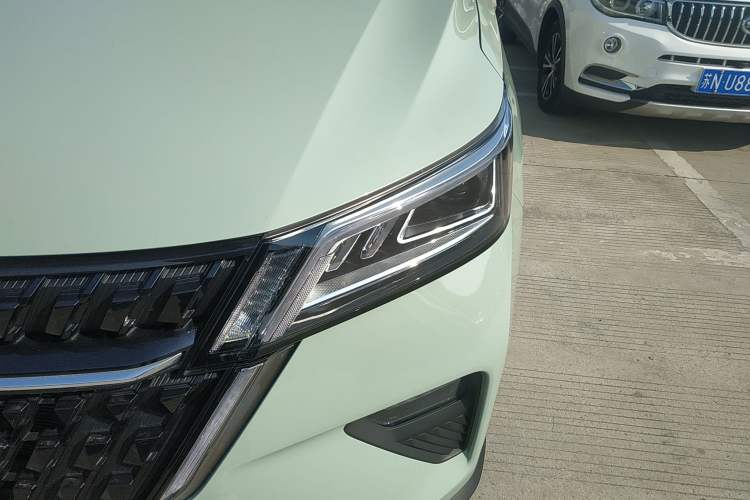 Used Wuling Asta 2021 1.5T CVT Star曜 Edition Left Front Headlight