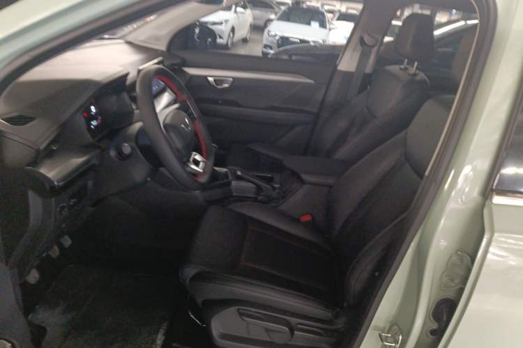 Used Wuling Asta 2021 1.5T Manual Star Edition Left Front Seat