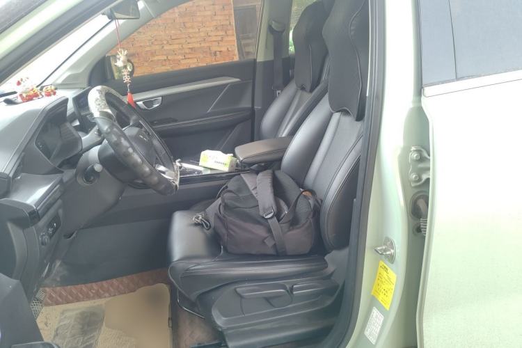 Used Wuling Asta 2021 1.5T CVT Starlight Edition Left Front Seat