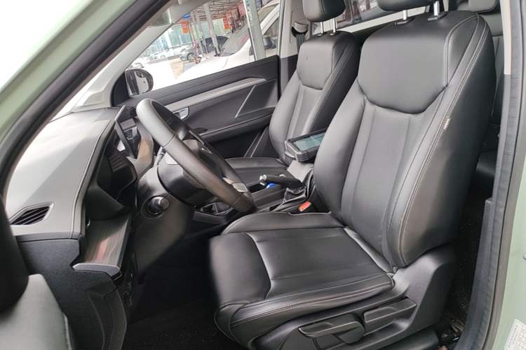 Used Wuling Asta 2021 1.5T Manual Starlight Edition Left Front Seat