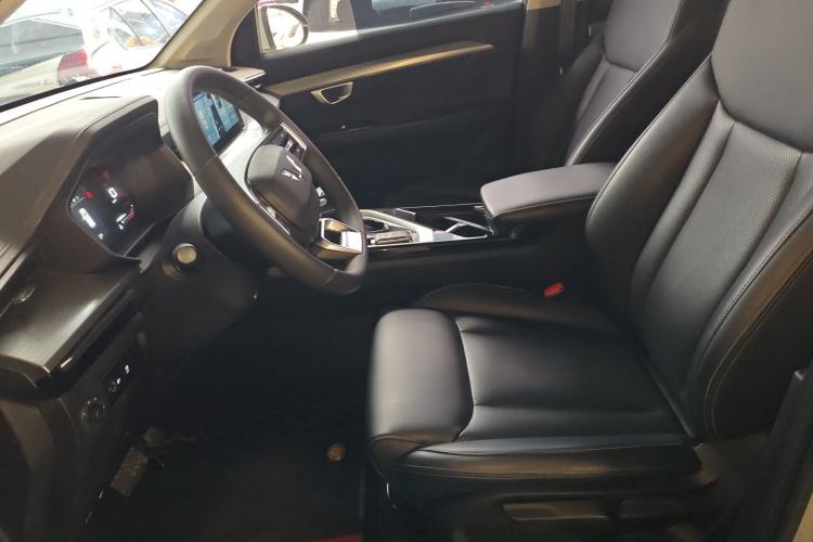 Used Wuling Asta 2021 1.5T CVT Starlight Edition Left Front Seat