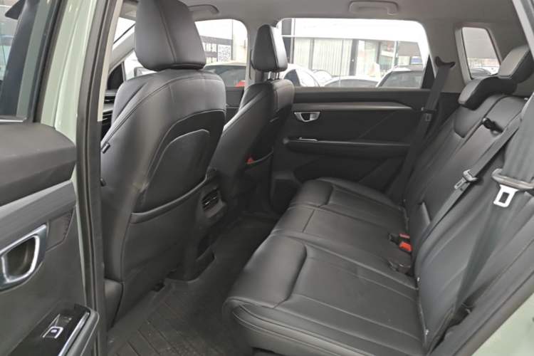Used Wuling Asta 2021 1.5T CVT Starlight Edition Left Rear Seat