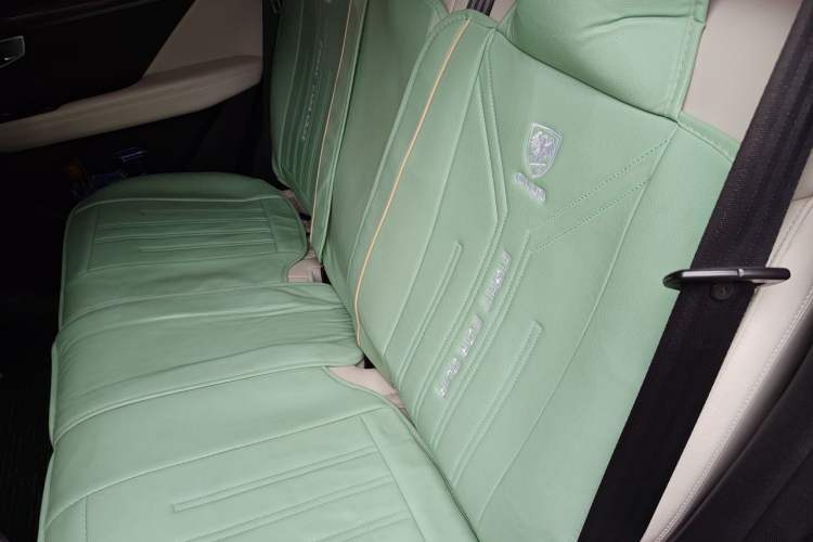 Used Wuling Asta 2021 1.5T CVT Star曜 Edition Left Rear Seat