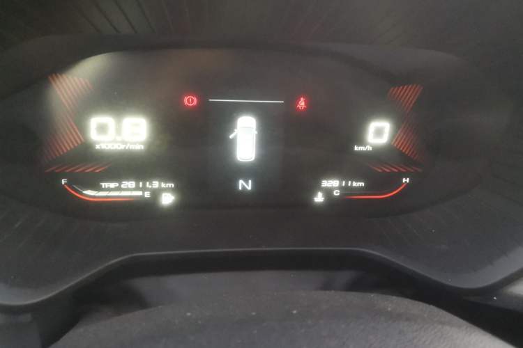 Used Wuling Asta 2021 1.5T Manual Starlight Edition Odometer Close Up