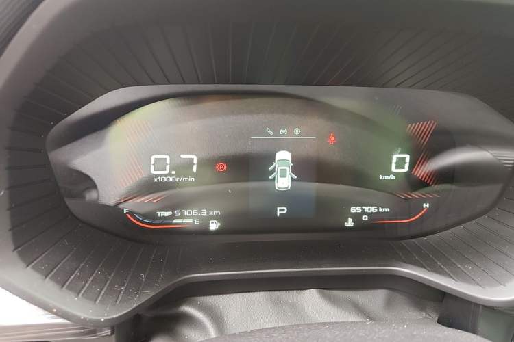 Used Wuling Asta 2021 1.5T CVT Star曜 Edition Odometer Close Up