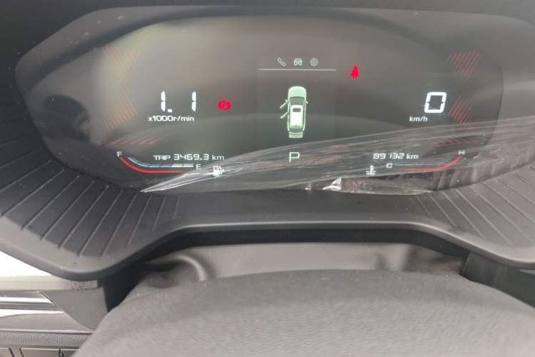 Used Wuling Asta 2021 1.5T CVT Starlight Edition Odometer Close Up