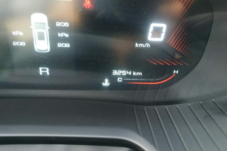 Used Wuling Asta 2021 1.5T CVT Star曜 Edition Odometer Close Up