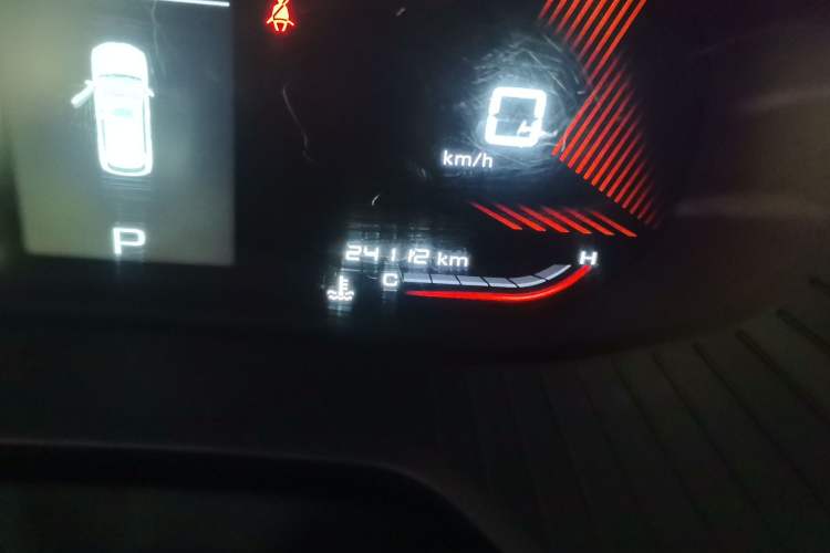 Used Wuling Asta 2021 1.5T CVT Starlight Edition Odometer Close Up