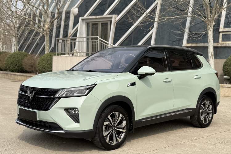 Used Wuling Asta 2021 1.5T CVT Star曜 Edition Guazi used car, China used car export, Used car for sale, Used Wuling cars, Cheapest cars for sale