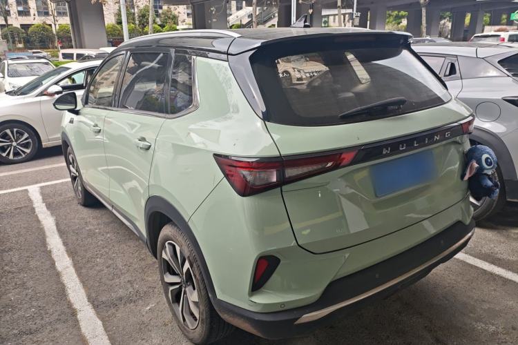 Used Wuling Asta 2021 1.5T CVT Starlight Edition Rear Left 45 Deg
