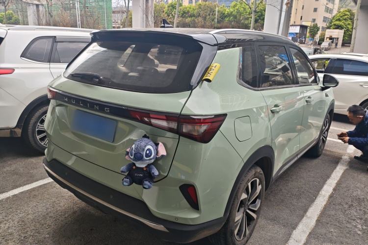 Used Wuling Asta 2021 1.5T CVT Starlight Edition Rear Right 45 Deg