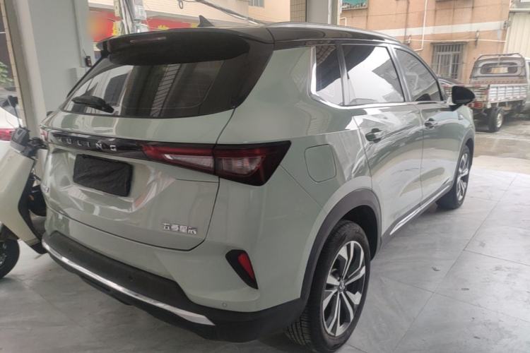 Used Wuling Asta 2021 1.5T CVT Starlight Edition Rear Right 45 Deg