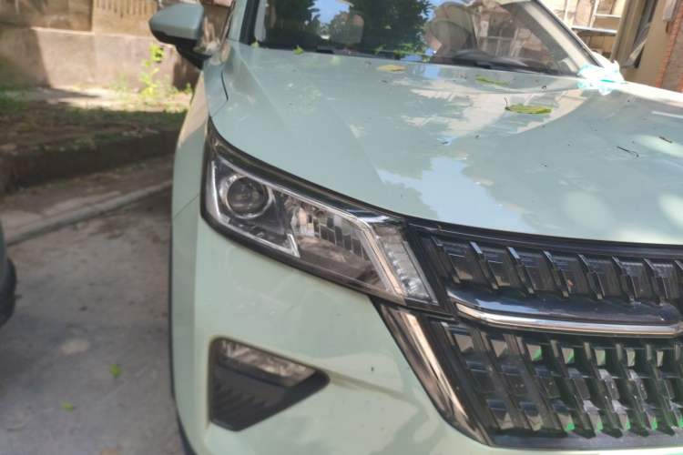 Used Wuling Asta 2021 1.5T Manual Starlight Edition Right Front Headlight