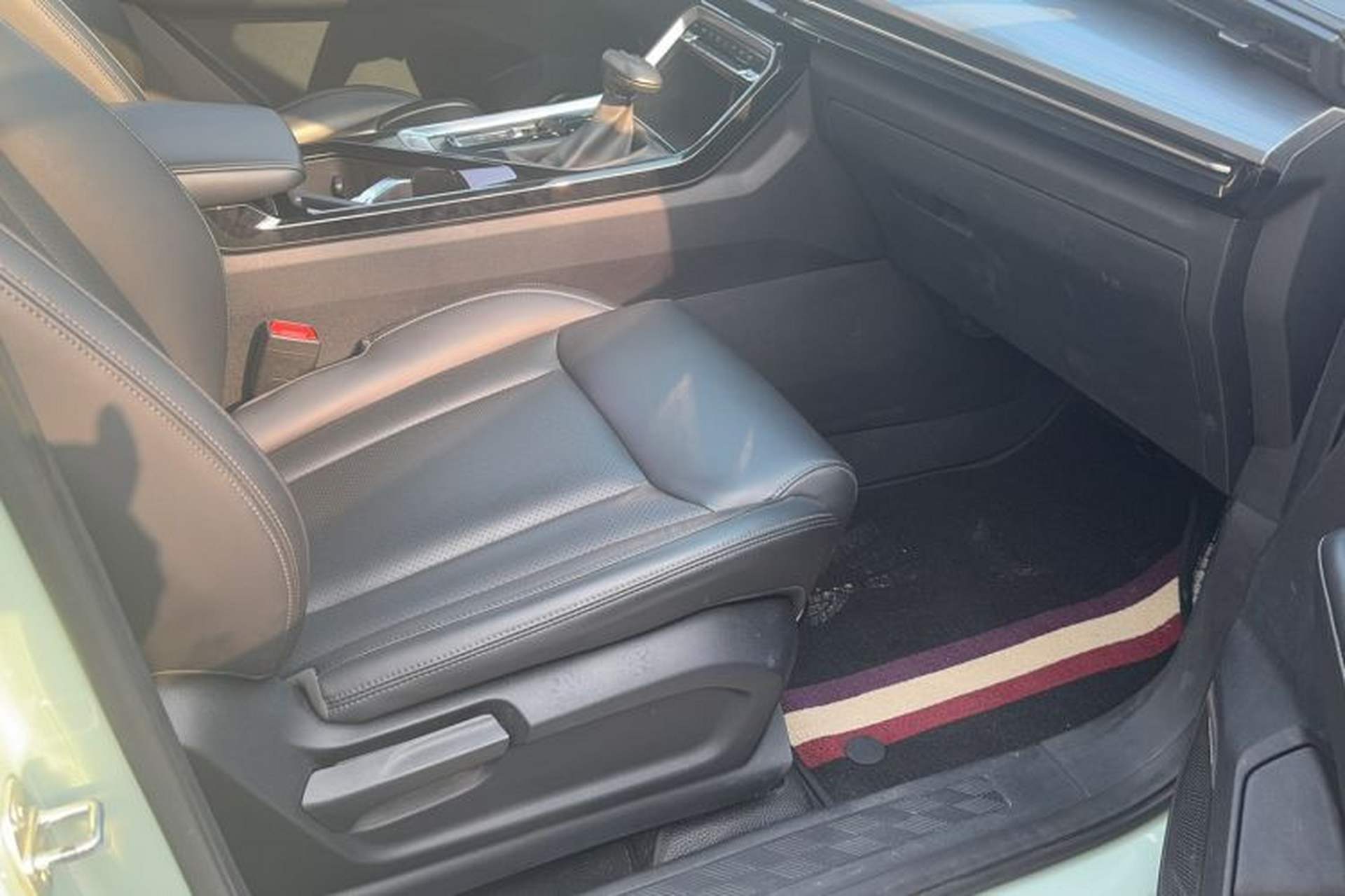 Used Wuling Asta 2021 1.5T CVT Starlight Edition Right Front Seat