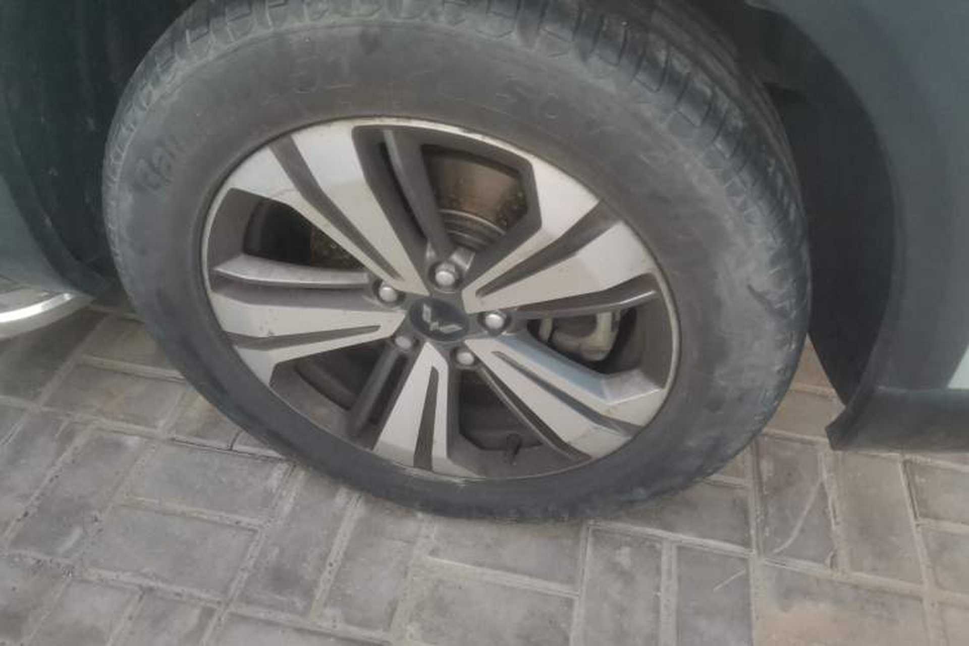 Used Wuling Asta 2021 1.5T Manual Starlight Edition Right Front Wheel Hub