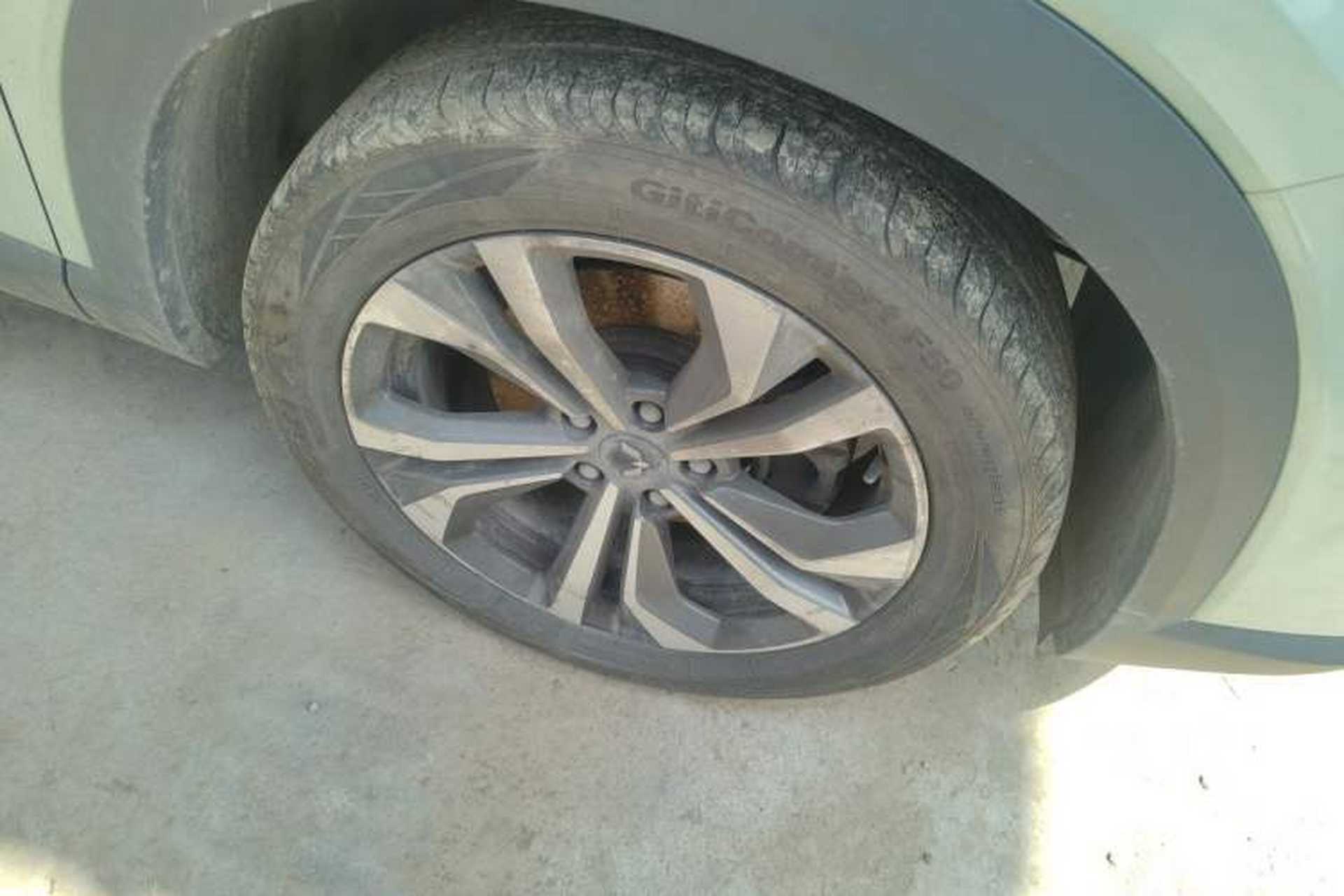 Used Wuling Asta 2021 1.5T CVT Starlight Edition Right Front Wheel Hub