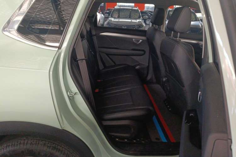 Used Wuling Asta 2021 1.5T Manual Star Edition Right Rear Seat