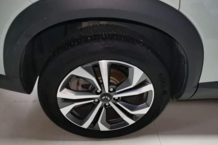 Used Wuling Asta 2021 1.5T CVT Star曜 Edition Right Rear Wheel Hub