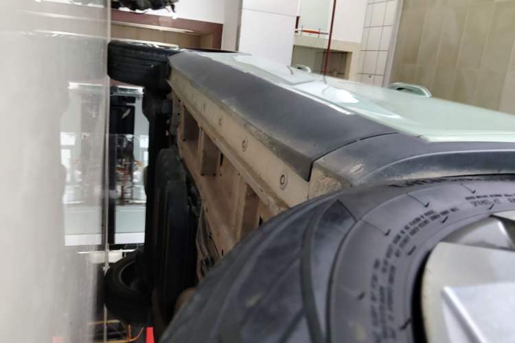 Used Wuling Asta 2021 1.5T CVT Starlight Edition Right Side Sill