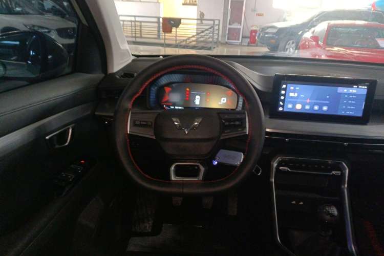 Used Wuling Asta 2021 1.5T Manual Star Edition Steering Wheel