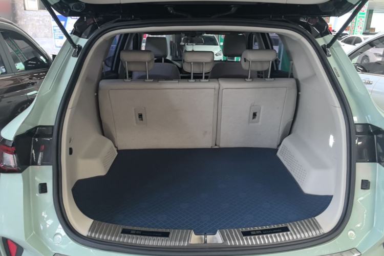 Used Wuling Asta 2021 1.5T CVT Star曜 Edition Trunk