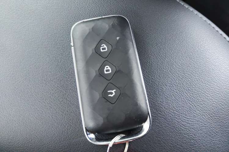 Used Wuling Asta 2021 1.5T CVT Starlight Edition Vehicle Key