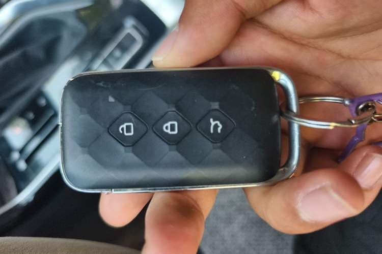 Used Wuling Asta 2021 1.5T CVT Star曜 Edition Vehicle Key