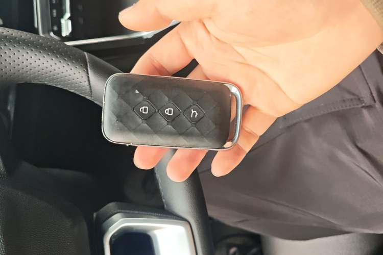 Used Wuling Asta 2021 1.5T CVT Starlight Edition Vehicle Key