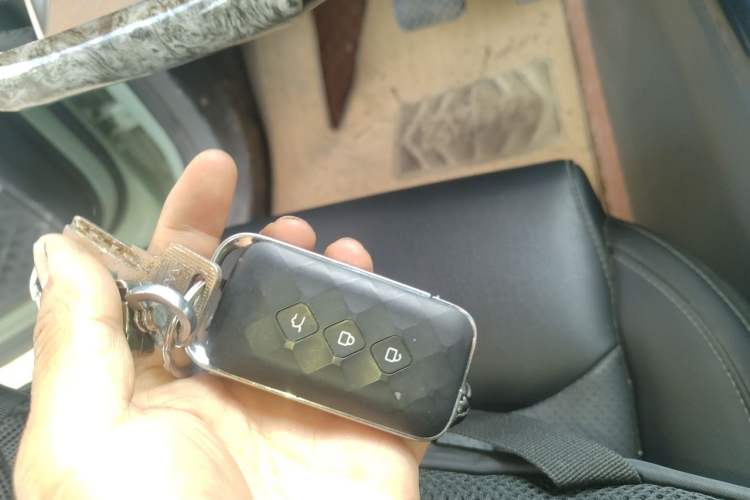Used Wuling Asta 2021 1.5T CVT Starlight Edition Vehicle Key