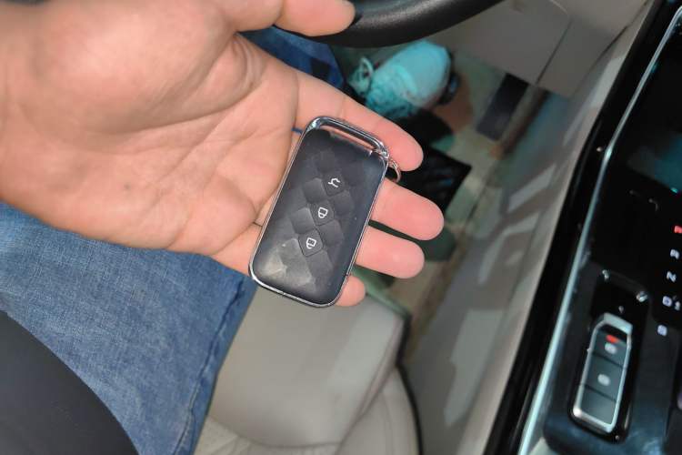 Used Wuling Asta 2021 1.5T CVT Star曜 Edition Vehicle Key