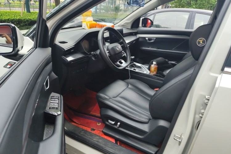 Used Wuling Asta 2021 1.5T CVT Star曜 Edition Driver Seat