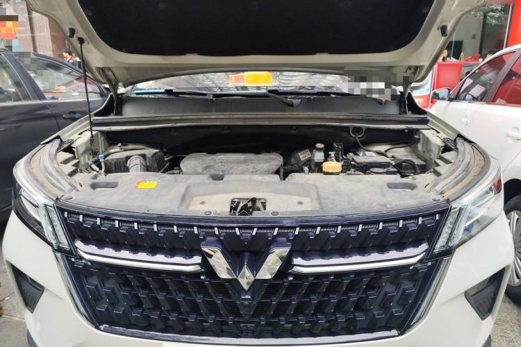 Used Wuling Asta 2021 1.5T CVT Star曜 Edition Engine Bay