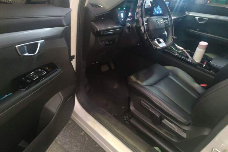 Used Wuling Asta 2021 1.5T CVT Starlight Edition Driver Seat