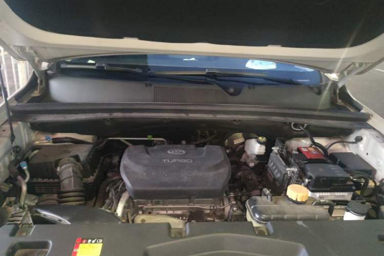 Used Wuling Asta 2021 1.5T CVT Starlight Edition Engine Bay