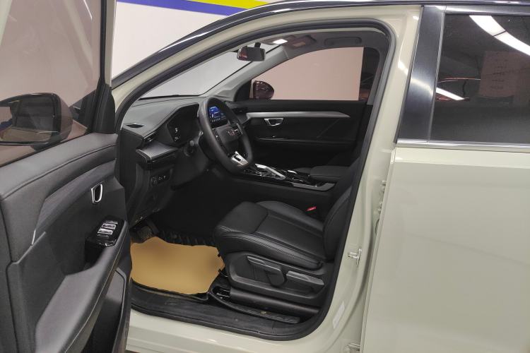 Used Wuling Asta 2021 1.5T CVT Starlight Edition Left Front Seat