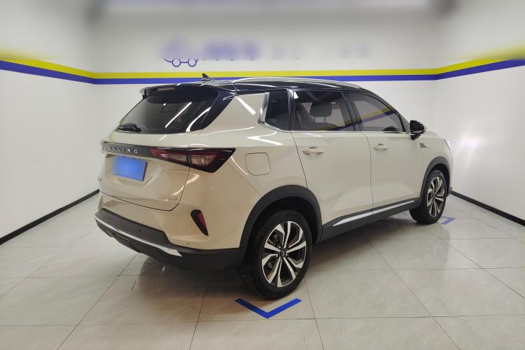 Used Wuling Asta 2021 1.5T CVT Starlight Edition Rear Right 45 Deg