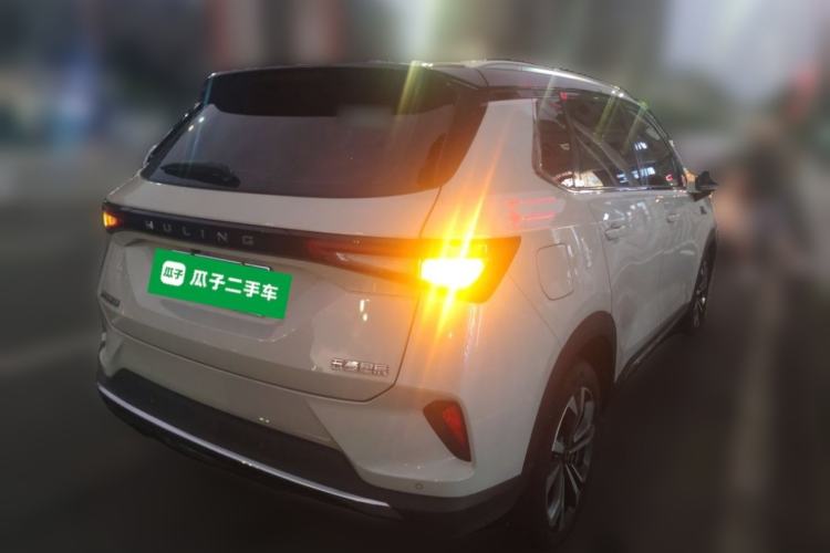 Used Wuling Asta 2021 1.5T CVT Starlight Edition Rear Right 45 Deg