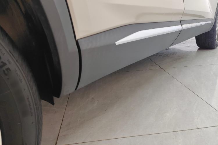 Used Wuling Asta 2021 1.5T CVT Starlight Edition Right Side Sill