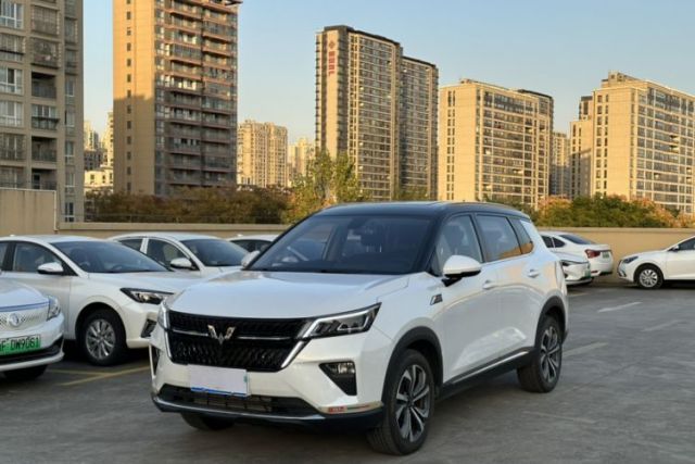 Used Wuling Asta 2021 1.5T CVT Starlight Edition