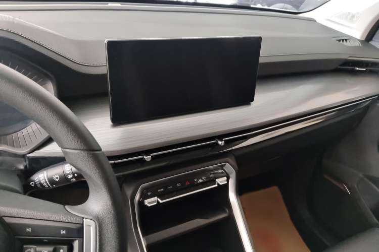 Used Wuling Asta 2021 1.5T Manual Starlight Edition Audio And AC Panel