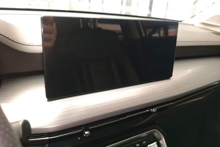 Used Wuling Asta 2021 1.5T CVT Starlight Edition Audio And AC Panel