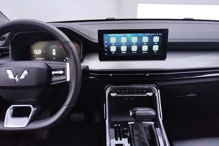 Used Wuling Asta 2021 1.5T CVT Starlight Edition Audio And AC Panel