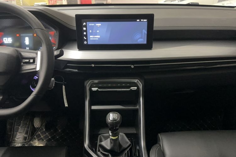 Used Wuling Asta 2021 1.5T Manual Star Edition Audio And AC Panel