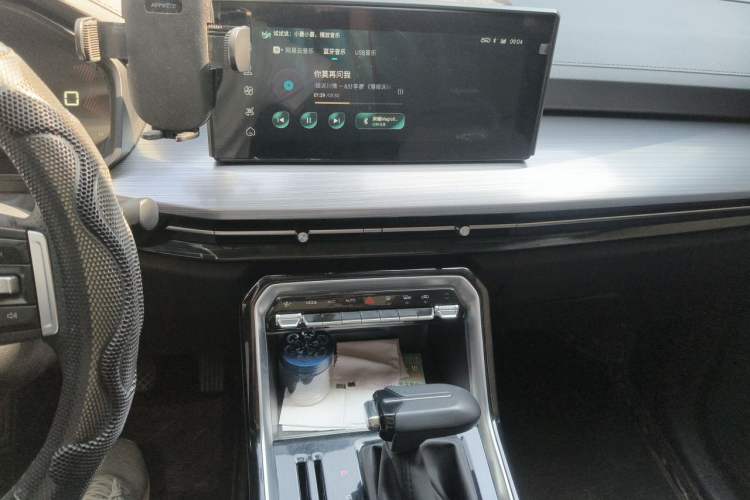 Used Wuling Asta 2021 1.5T CVT Star曜 Edition Audio And AC Panel