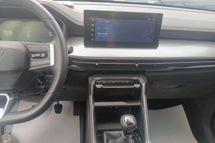 Used Wuling Asta 2021 1.5T Manual Star Edition Audio And AC Panel