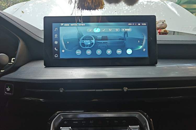 Used Wuling Asta 2021 1.5T CVT Starlight Edition Audio And AC Panel