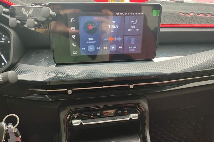 Used Wuling Asta 2021 1.5T Manual Xingyue Edition Audio And AC Panel