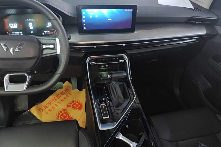 Used Wuling Asta 2021 1.5T CVT Star曜 Edition Audio And AC Panel