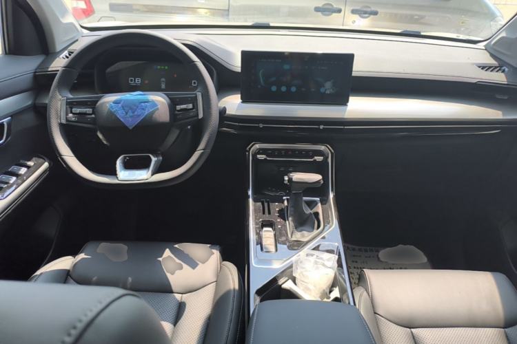 Used Wuling Asta 2021 1.5T CVT Starlight Edition Center Console