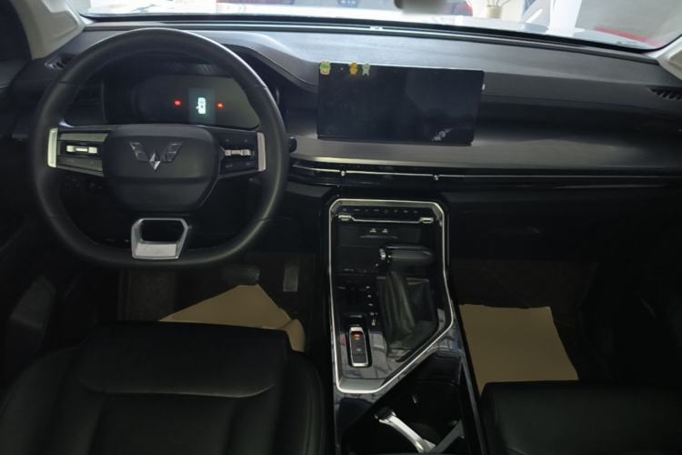 Used Wuling Asta 2021 1.5T CVT Star曜 Edition Center Console